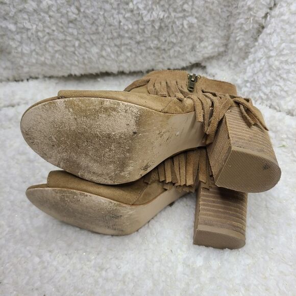 Carlos Santana Jasper 2 Tan Suede Fringed Peep-toe Open Heel Bootie sz 8.5 - Picture 5 of 7